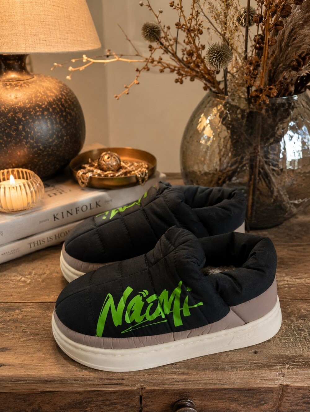WomenBlack & Green Puffer Slip-On Shoes with Green Logo